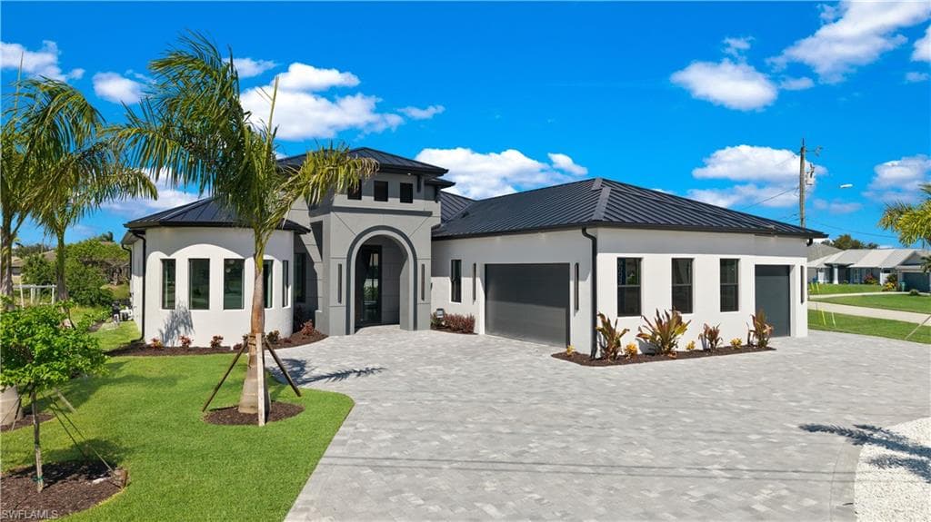 4218 17th Ave, Cape Coral