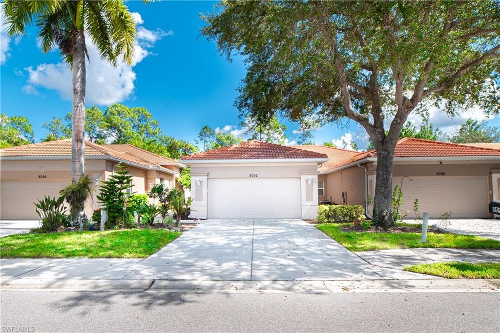8092 Sanctuary Dr #1, Naples