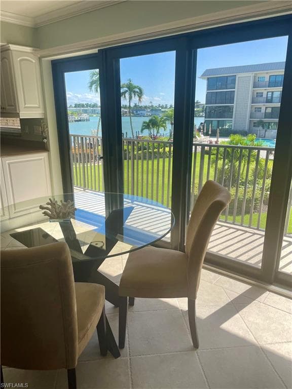 3200 Gulf Shore Blvd N #204, Naples, photo 3