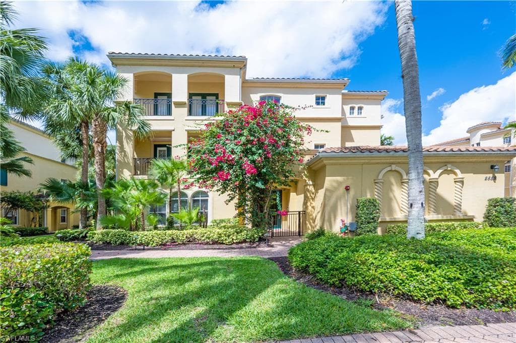 2859 Tiburon Blvd #102, Naples, photo 2