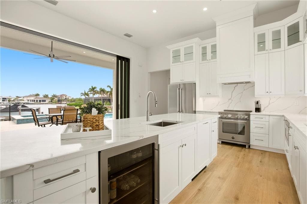 211 Landmark St, Marco Island