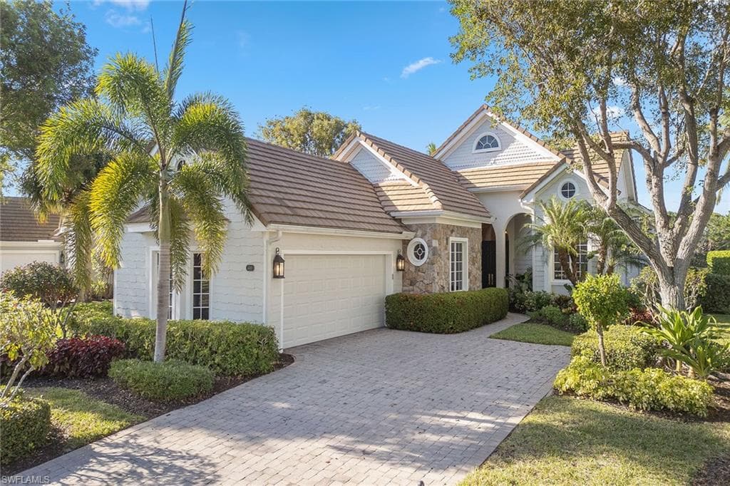 8465 Mallards Way, Naples