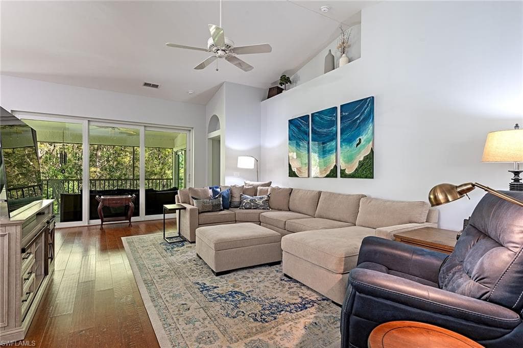 2540 Talon Ct #503, Naples, photo 2
