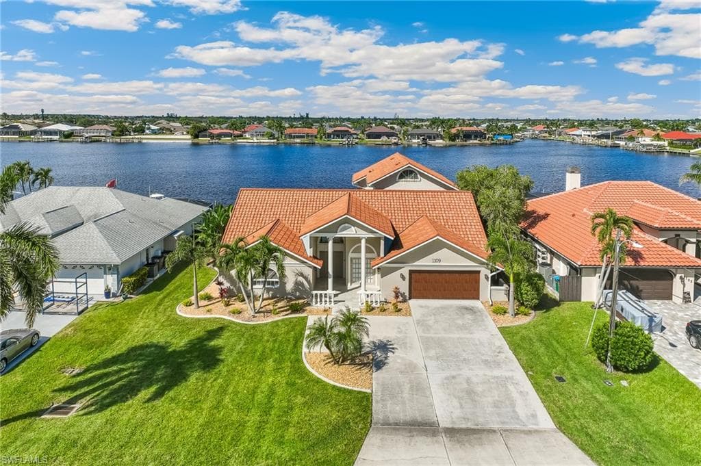 1109 44th St, Cape Coral