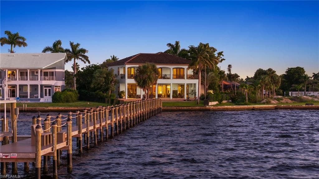 14994 Bonaire Cir, Fort Myers