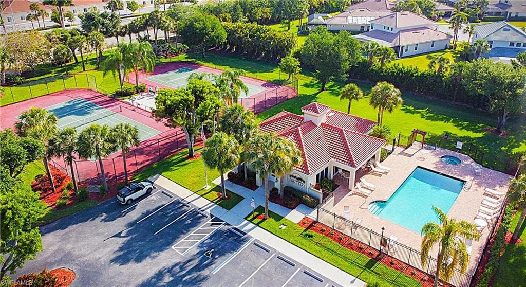 102 Palm Frond Ct, Naples, photo 3