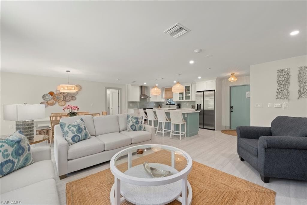 5117 Sea Bell Rd #g102, Sanibel