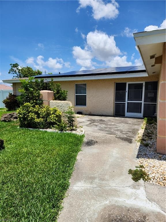 207 47th Ter, Cape Coral, photo 3