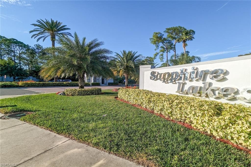 409 Gabriel Cir #2207, Naples