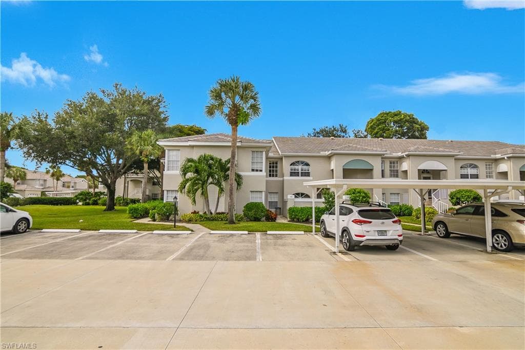 13061 Hamilton Harbour Dr #r1, Naples