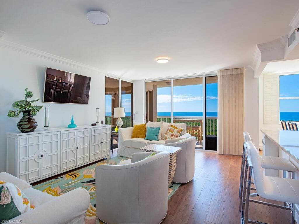 6585 Nicholas Blvd #1102, Naples, photo 3