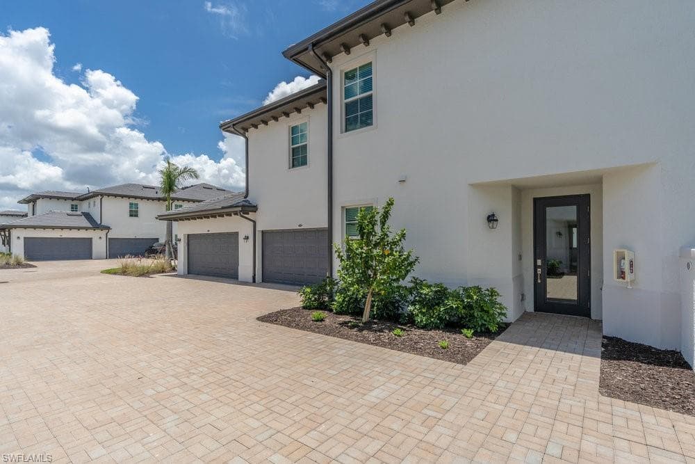 16903 Fairgrove Way #102, Naples, photo 2