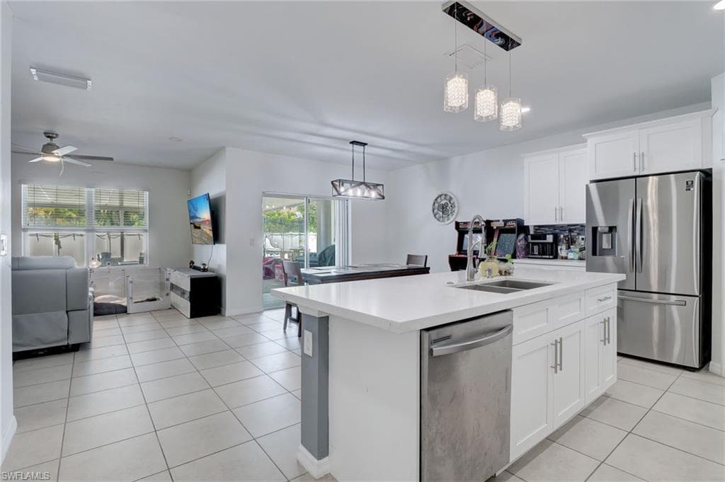 1626 6th Ave, Cape Coral, photo 3