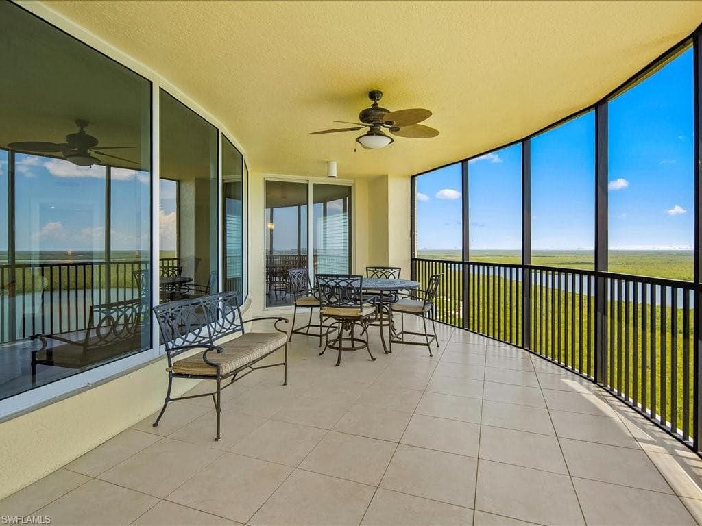 1050 Borghese Ln #1804, Naples, photo 3