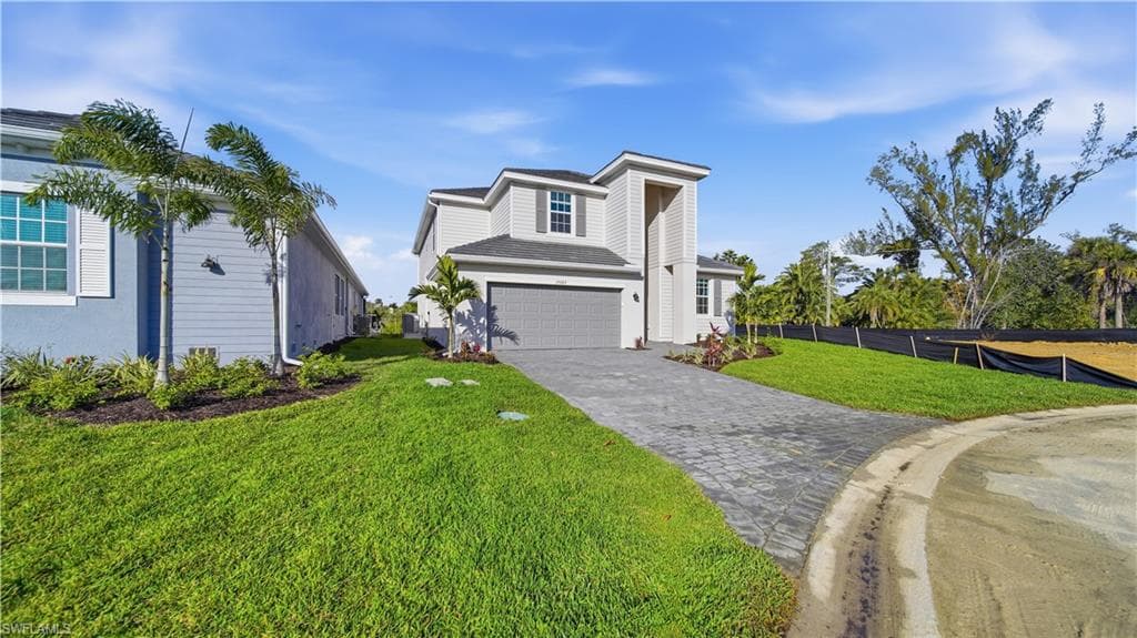 15705 Raveneli Ct, Fort Myers, photo 2