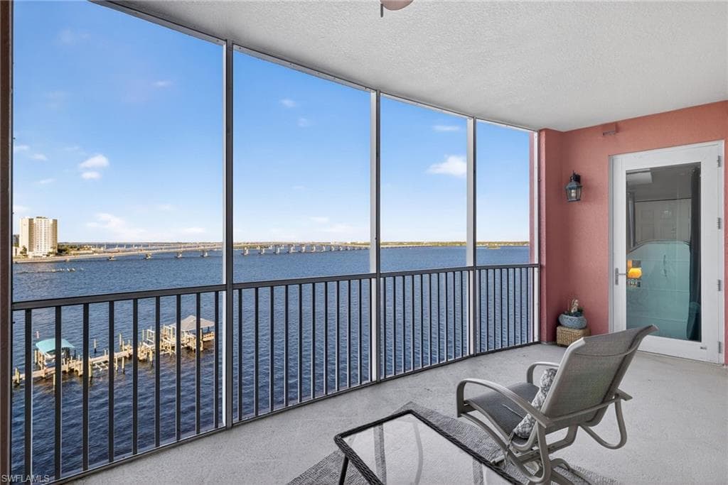 2743 1st St #701, Fort Myers, photo 2