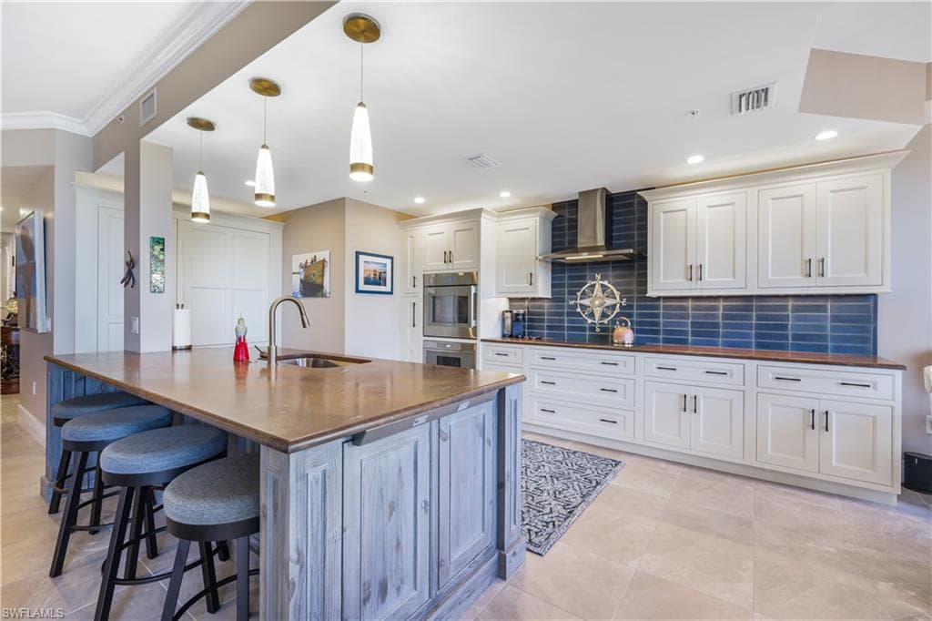 6081 Silver King Blvd #404, Cape Coral