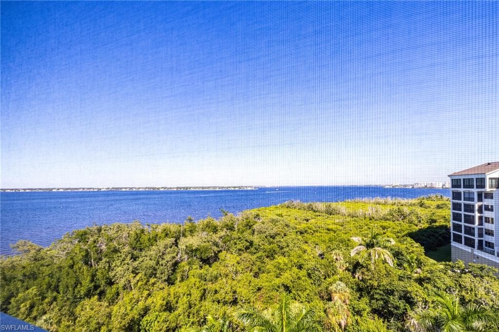 14815 Laguna Dr #702, Fort Myers