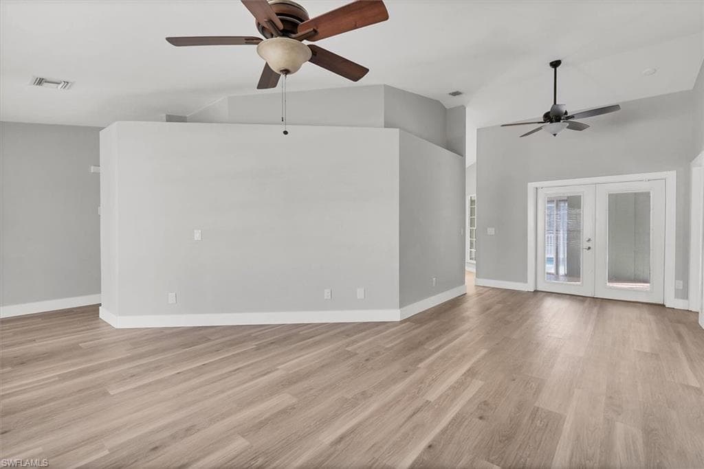 17585 Blackfriar Dr, Fort Myers, photo 3