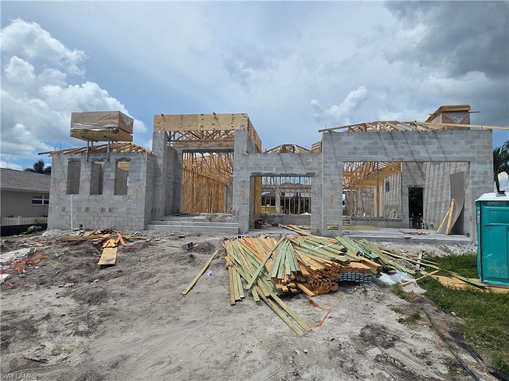 139 53rd St, Cape Coral, photo 2