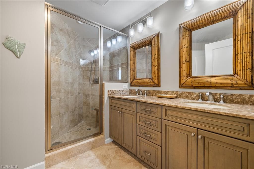 5781 Cape Harbour Dr #502, Cape Coral