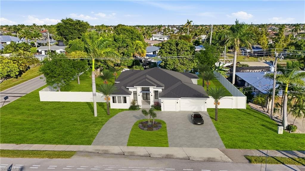 5229 Pelican Blvd, Cape Coral, photo 2