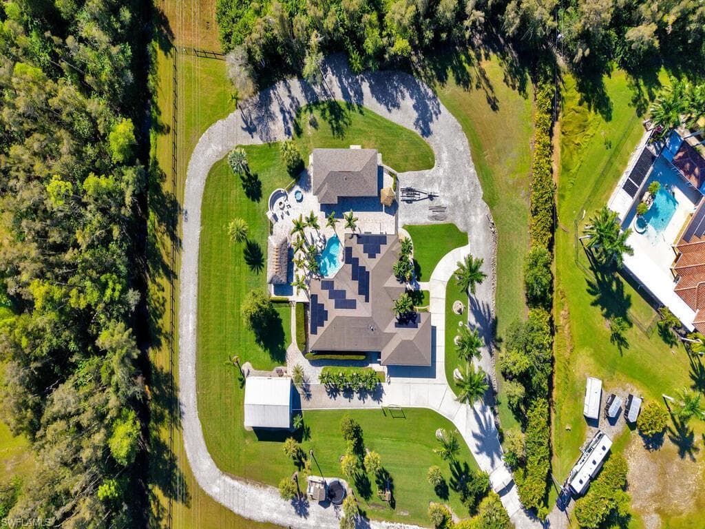 6480 Pine Cone Ct, Fort Myers, photo 2