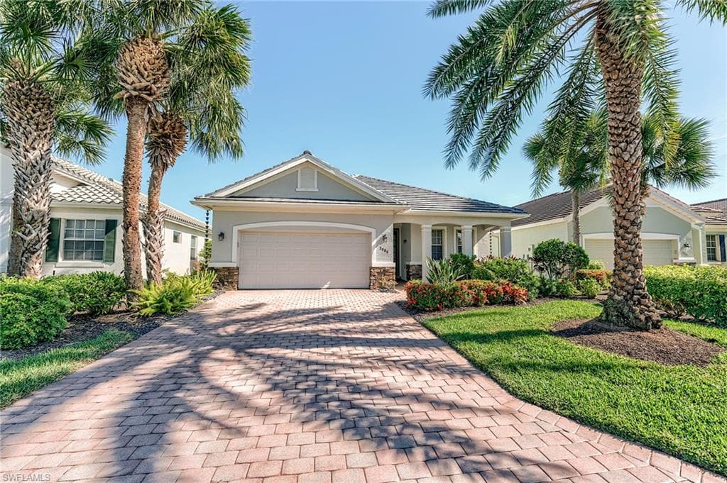 3806 Lakeview Isle Ct, Fort Myers, photo 2