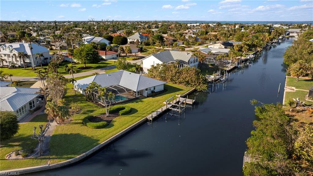 930 Kings Crown Dr, Sanibel
