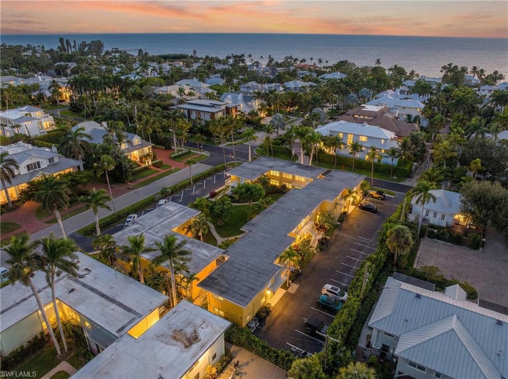 207 8th Ave #207a, Naples