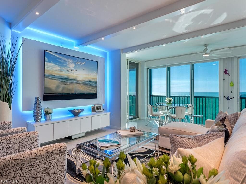 7515 Pelican Bay Blvd #9c, Naples, photo 3
