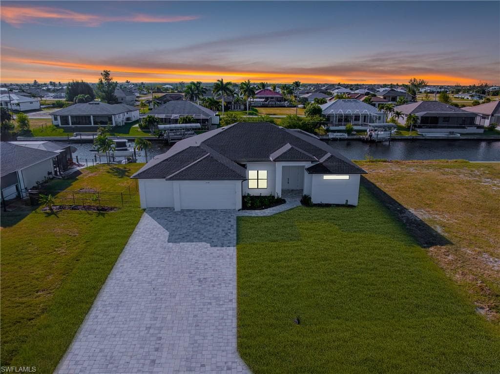 1438 38th Pl, Cape Coral, photo 3