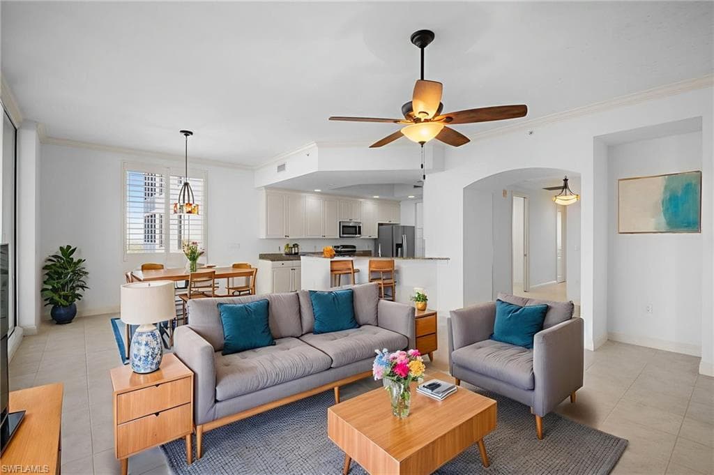 2090 First St #f2806, Fort Myers