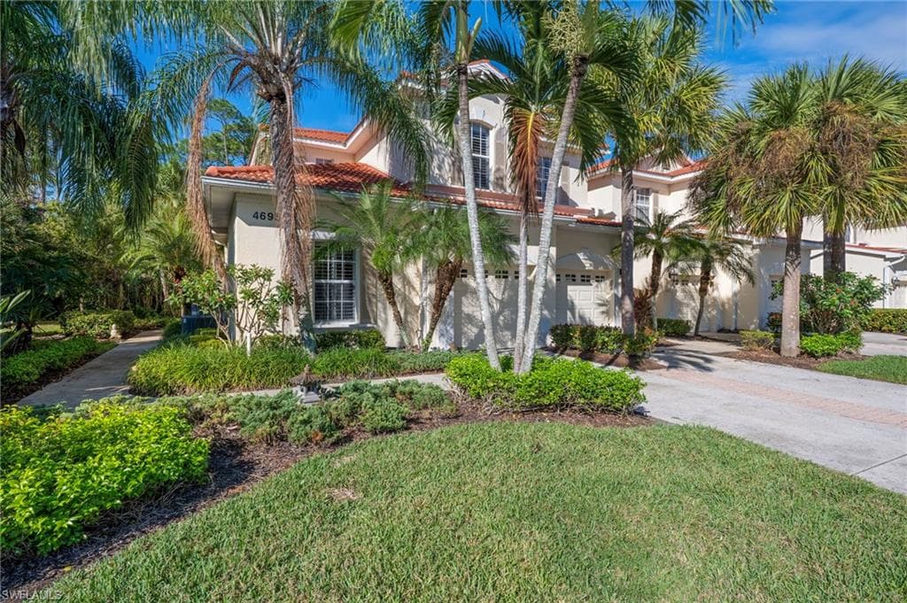 4695 Winged Foot Ct #101, Naples