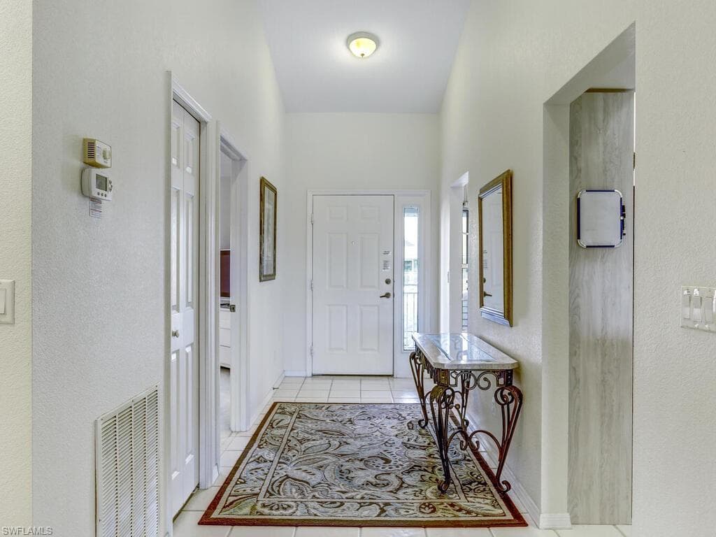 2220 Chesterbrook Ct #6-202, Naples, photo 3