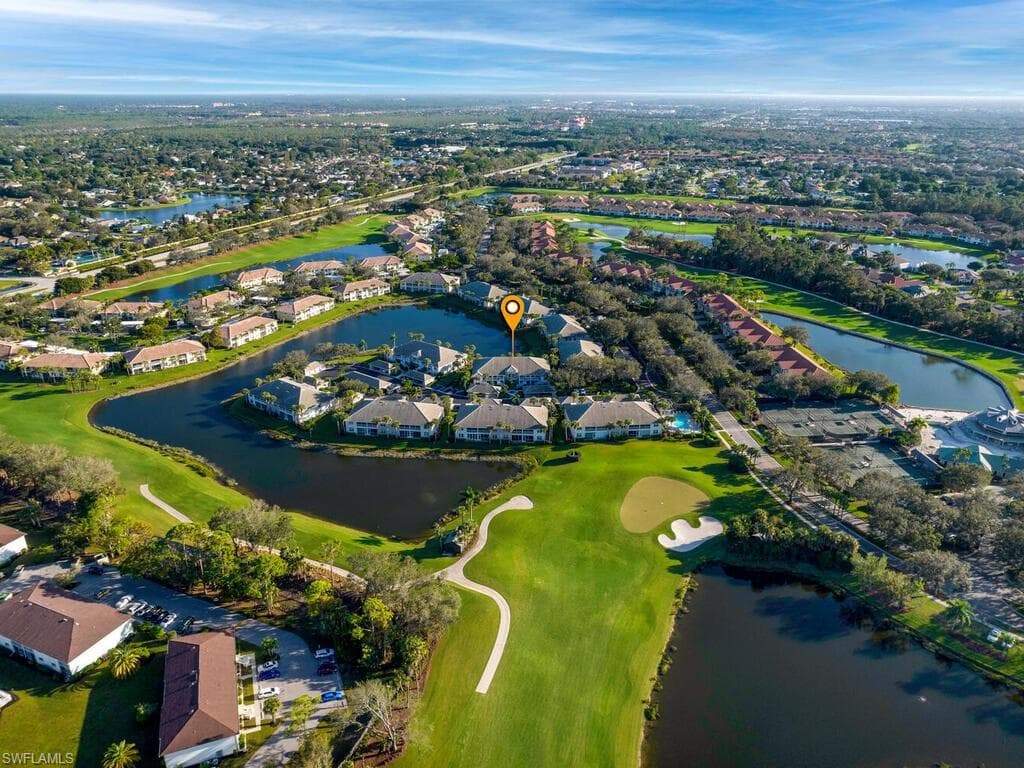 2220 Chesterbrook Ct #6-202, Naples
