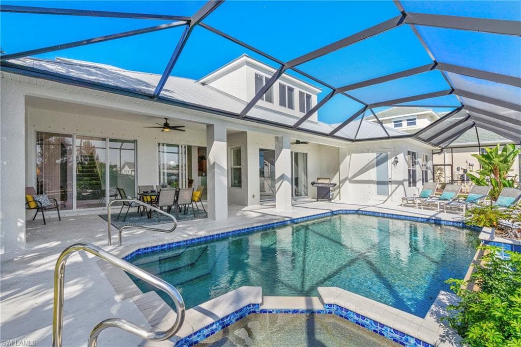 5307 25th Pl, Cape Coral, photo 2