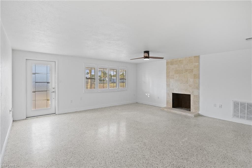 2631 Bayshore Dr, Matlacha, photo 3