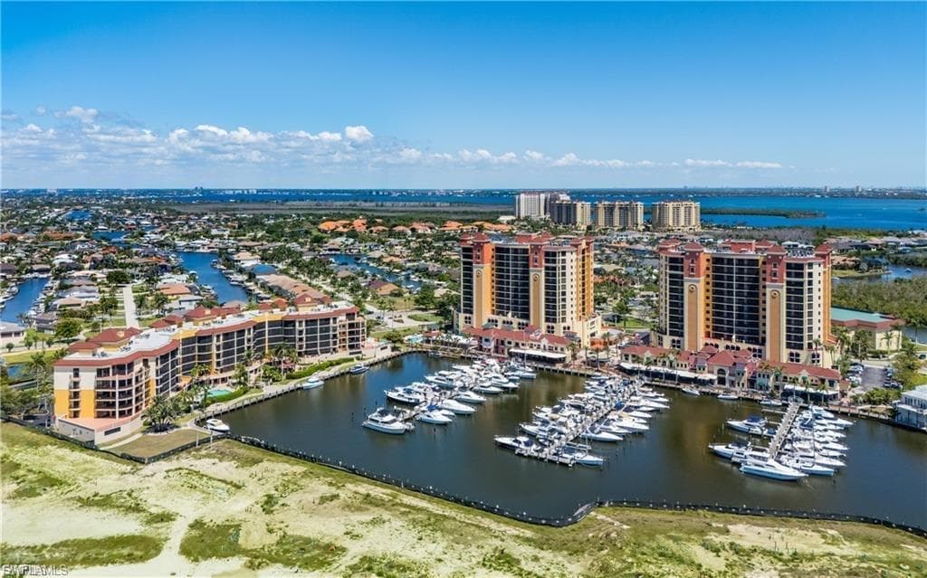 5704 Cape Harbour Dr #105, Cape Coral, photo 3
