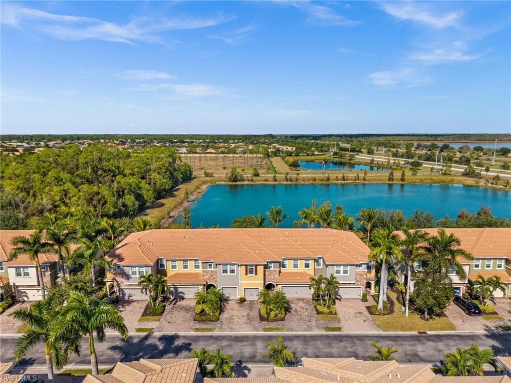 10820 Alvara Way, Bonita Springs
