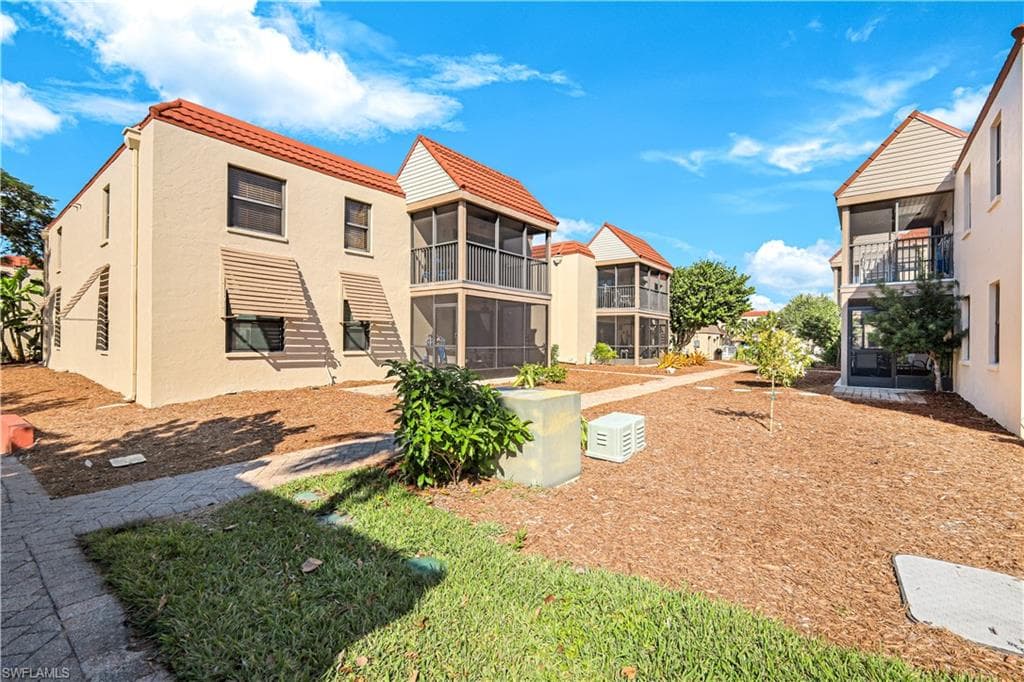 845 Gulf Dr #422, Sanibel, photo 3