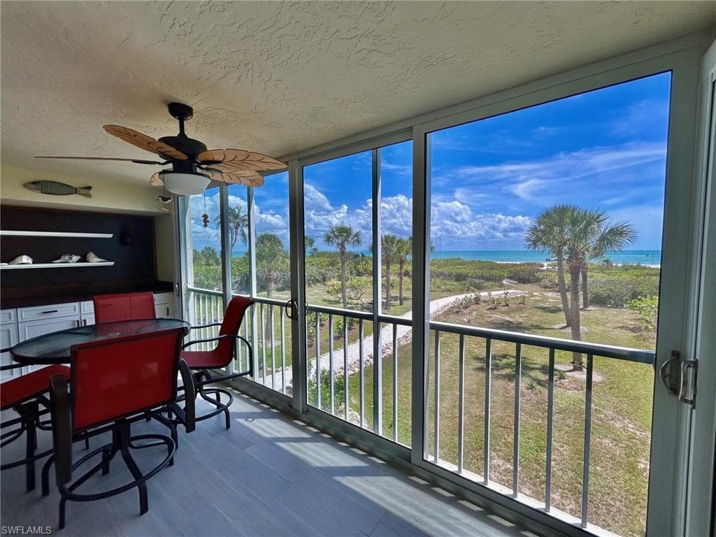 497 Gulf Dr #4, Sanibel, photo 2