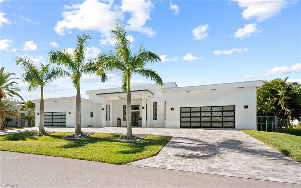 5324 Mayfair Ct, Cape Coral