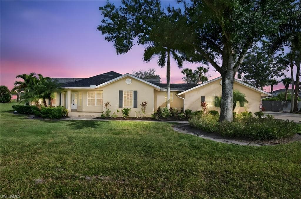 17060 Cypress Creek Dr, North Fort Myers