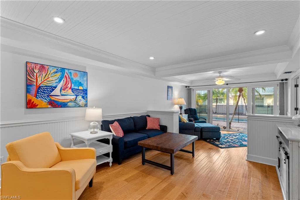 320 14th Ave #320c, Naples, photo 2