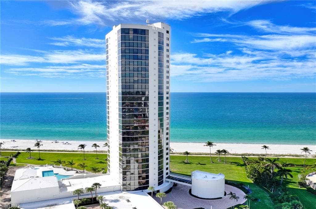 4601 Gulf Shore Blvd #2, Naples
