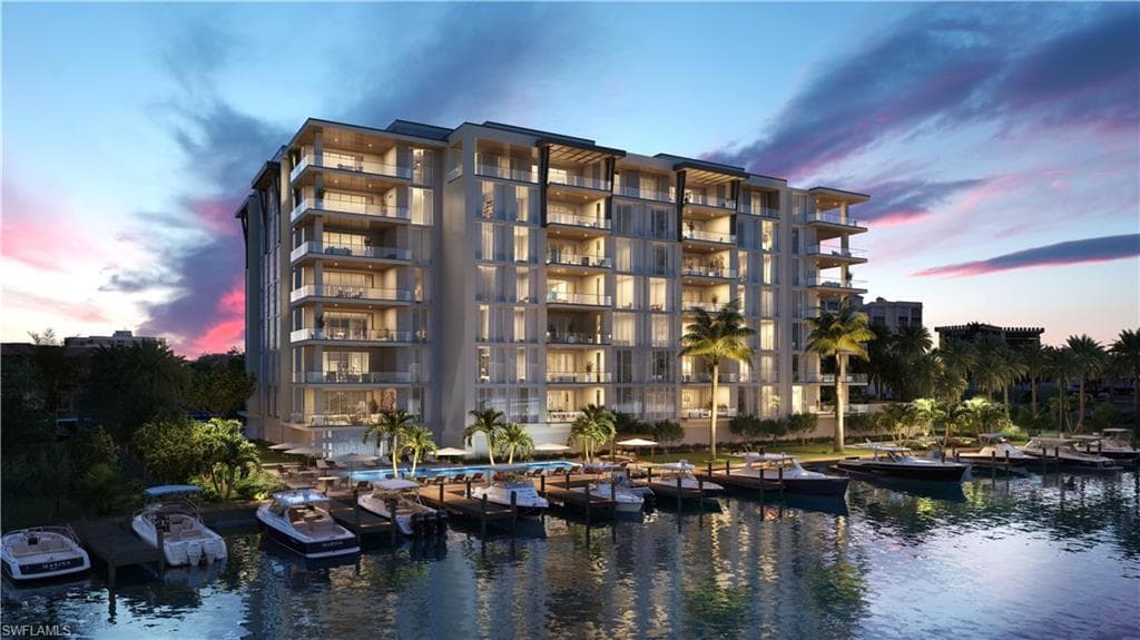 3300 Gulf Shore Blvd #201, Naples