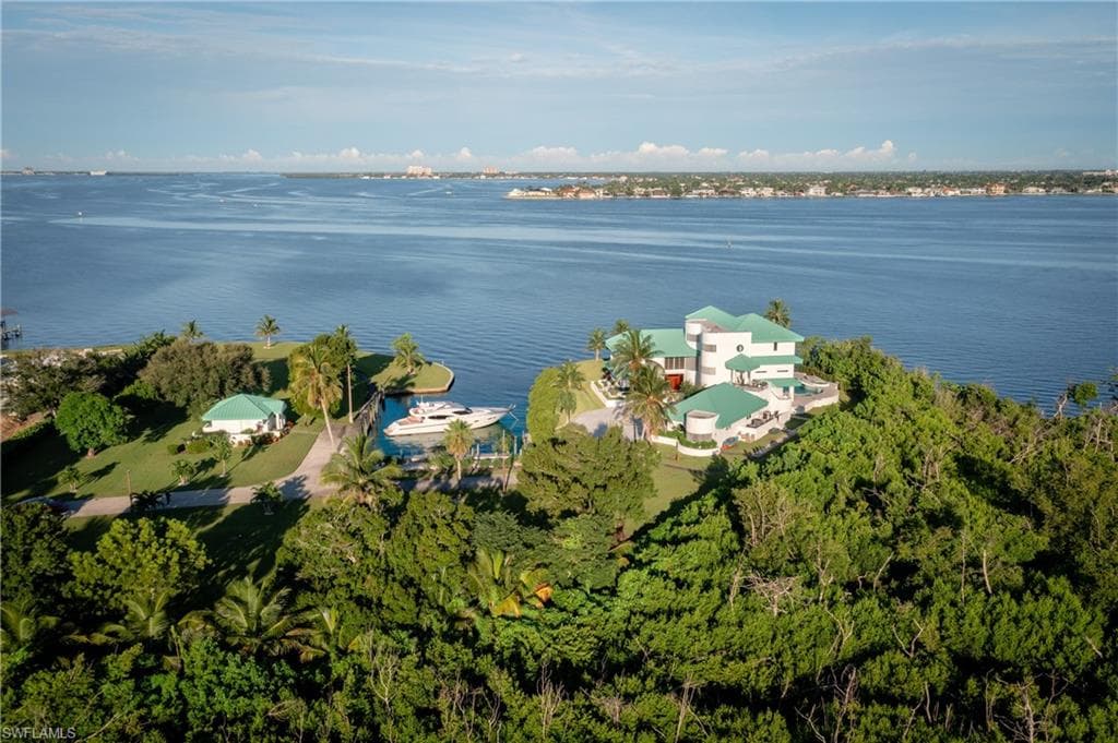 14040 Schultz Rd, Fort Myers, photo 3
