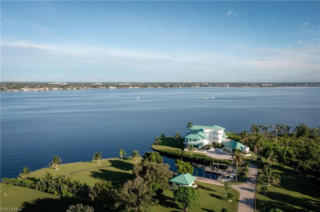 14040 Schultz Rd, Fort Myers, photo 1