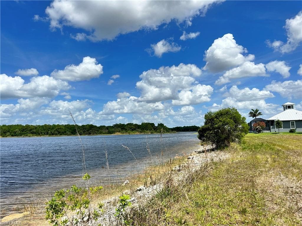 515 Shady Hollow Blvd, Naples